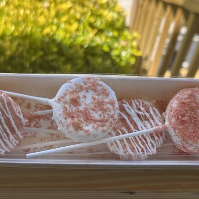 Medium Treat Package