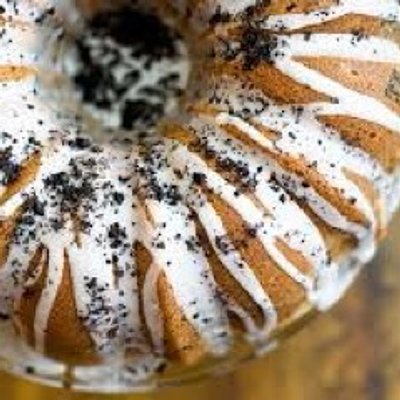 Cookies & Cream Pound Cake 