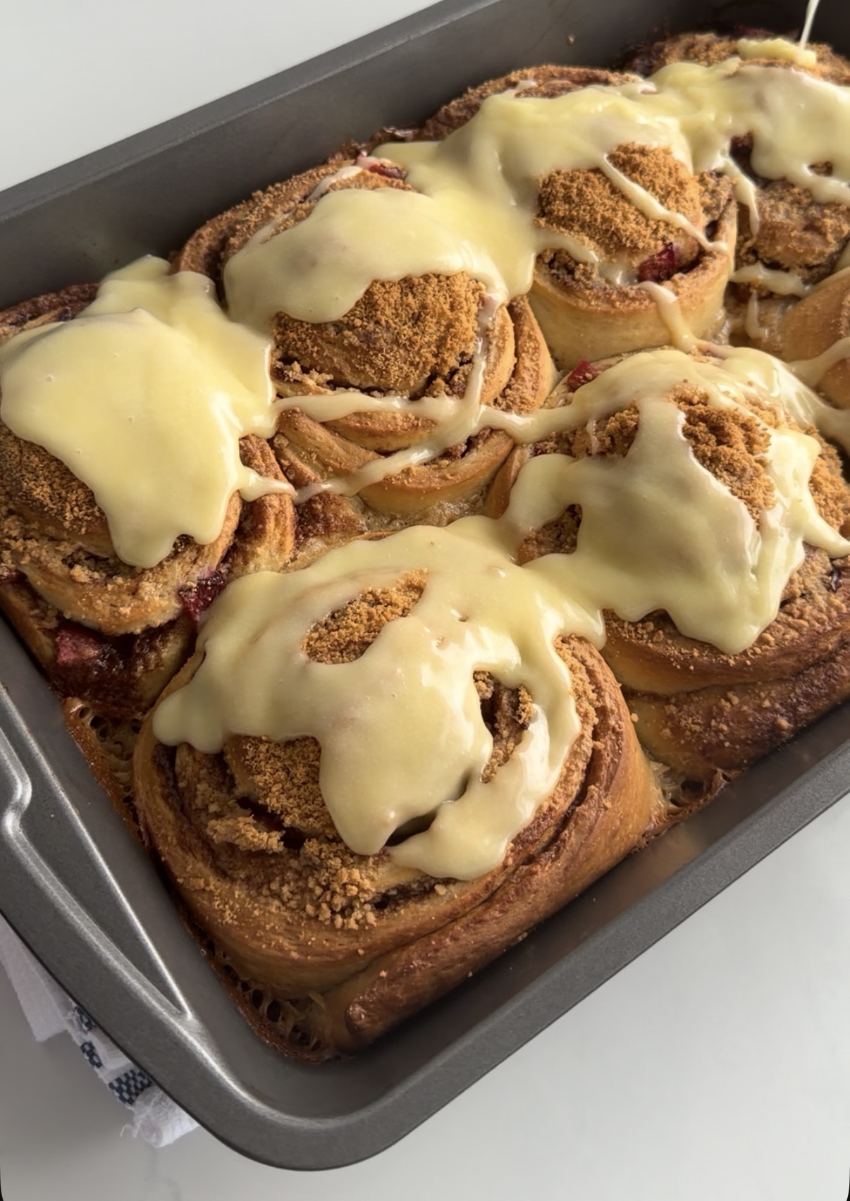 Plum Crumble Cinnamon Rolls - 12 Count
