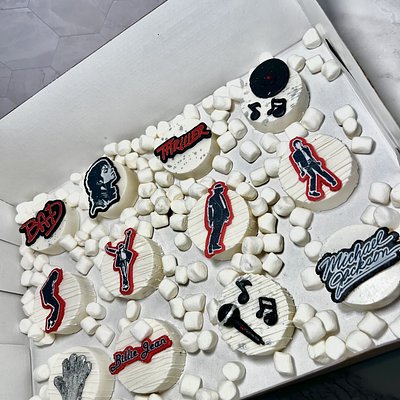 Chocolate Covered Oreos