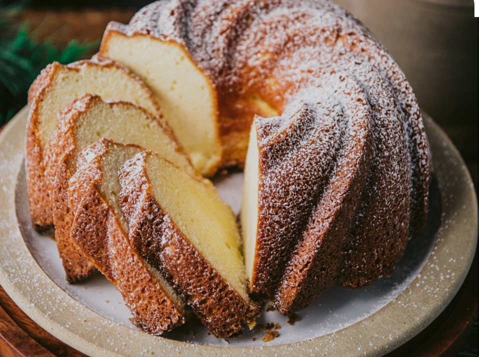 Crème Cheese Pound Cake