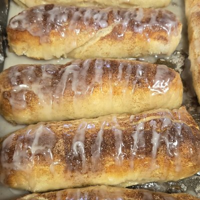 Big Bertha's Breadsticks -Iced Cinnamon 