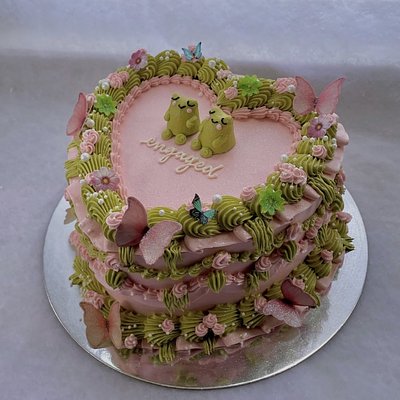 8” Heart-Shaped Cake