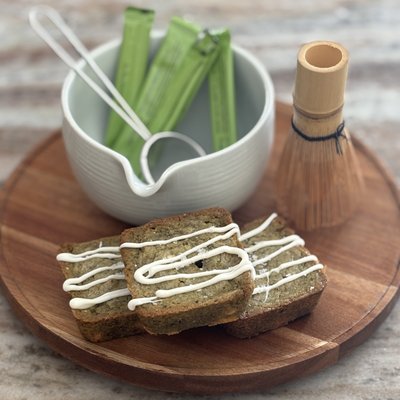 6 Matcha Brownies With White Chocolate Chips