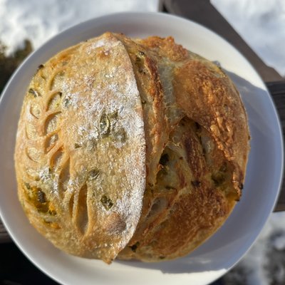 Jalapeño Cheddar Sourdough 
