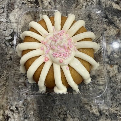 6" Vanilla Bundt Cake