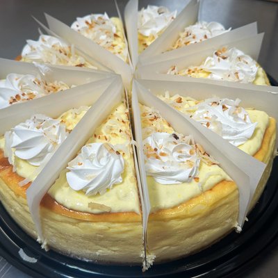 Coconut Cream Pie Cheesecake