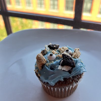Cookie Monster Cupcakes