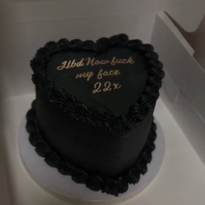 Heart Shaped Cake 8inch 