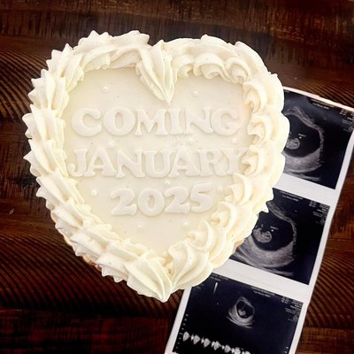 Custom Vintage Heart Gender Reveal Cake