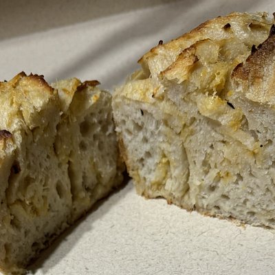 Roasted Garlic Cheddar 