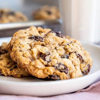 Oatmeal Raisin  Cookies 