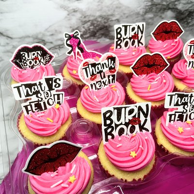 12 Cupcakes 