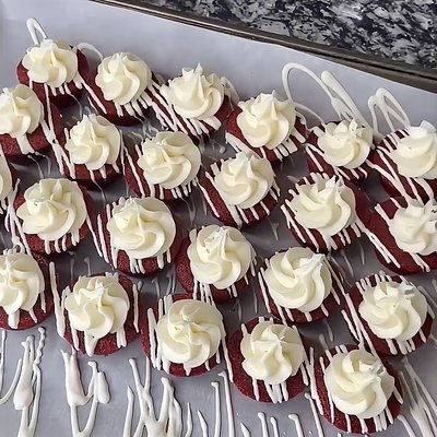 Mini Red Velvet Brownies- Dozen 