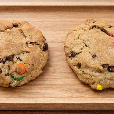 Chips' Chunk Cookies