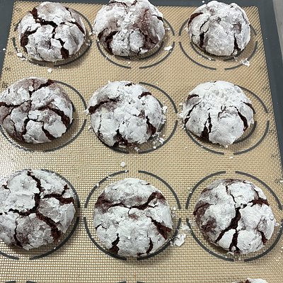 Chocolate Crinkle Cookies