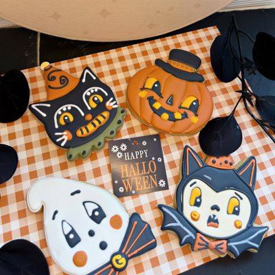 Vintage Halloween Cookie Collection