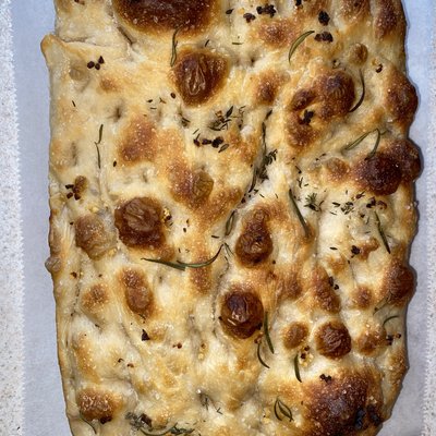 Rosemary Garlic Focaccia (13x9)