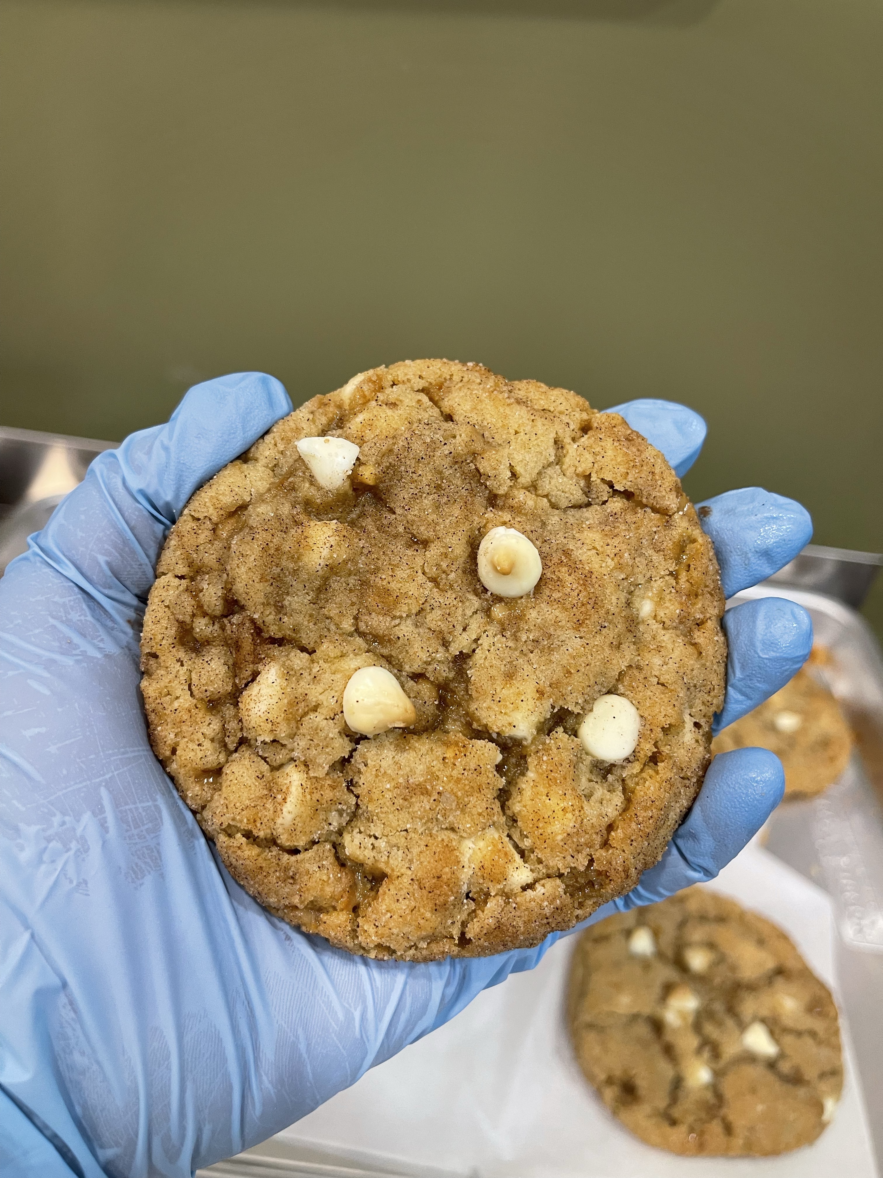 Churro Toffee White Chocolate Chip Cookies (1/2 Dozen)