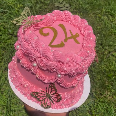 Custom Cakes