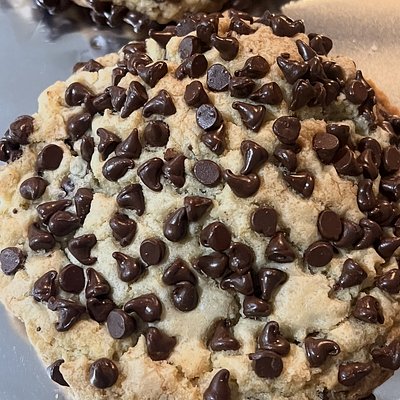 Chocolate Chip Explosion Jumbo Cookies 