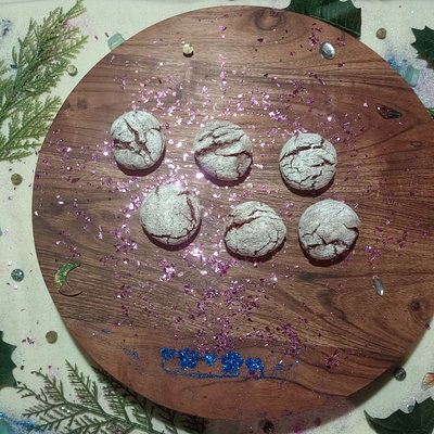 Red Velvet Crackle Cookies