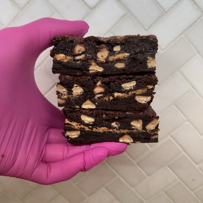 Peanut Butter Brownies 