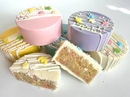 Cake Pucks