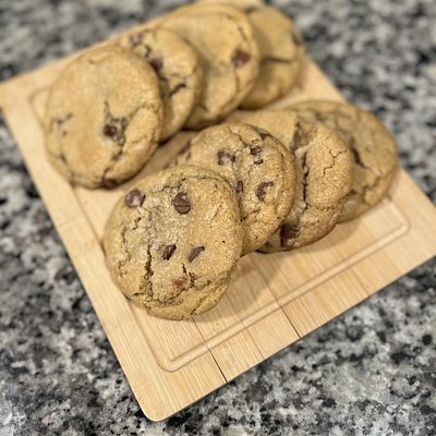 12 Brown Butter Sourdough Chocolate Chip Cookies 