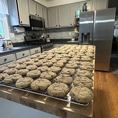 Sourdough Chocolate Chip Cookies (6 Pk)