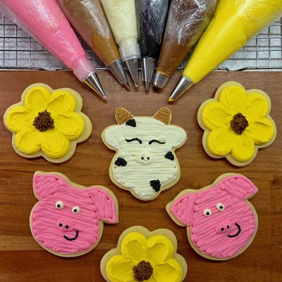 Custom Sugar Cookies (1/2 Dozen Minimum) 
