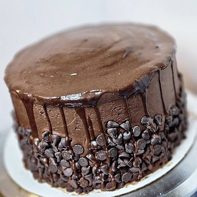 8" Death By Chocolate Cake