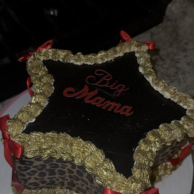 Star Shaped Cake (7inch) 