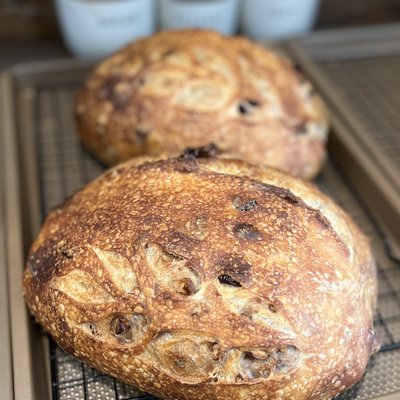 Cranberry Walnut Sourdough (24 oz) 蔓越莓核桃酸种欧包
