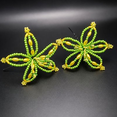 🌸 PANAMANIAN TEMBLEQUES – Lime Green & Yellow