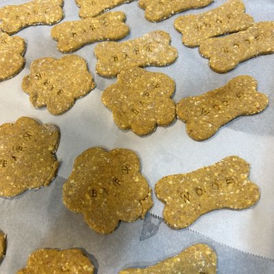 Smokey’s Tail Wagging Treats 6 Pack