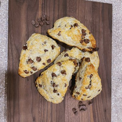 Chocolate Chip Scones 