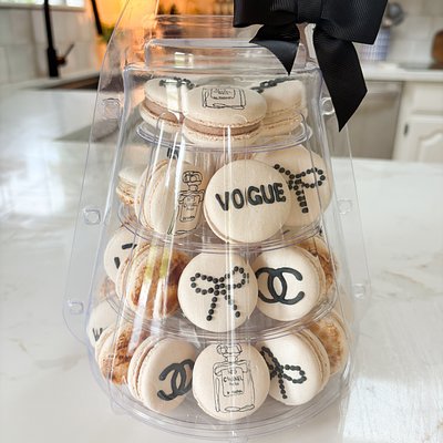 Portable 3 Dozen Macaron Tower