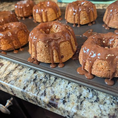 Bundt Cakes 