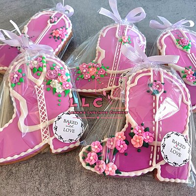 Gingerbread Cookie Boot