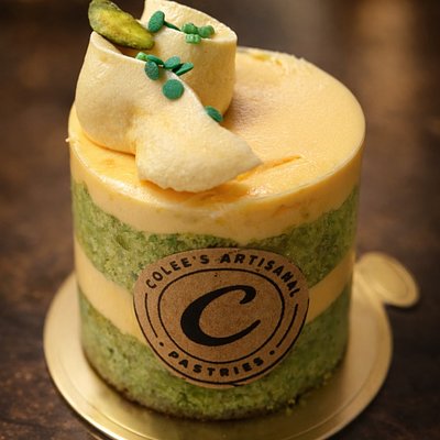 Pistachio Mini Cake