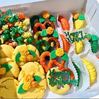 Assorted Treats/Dessert Box