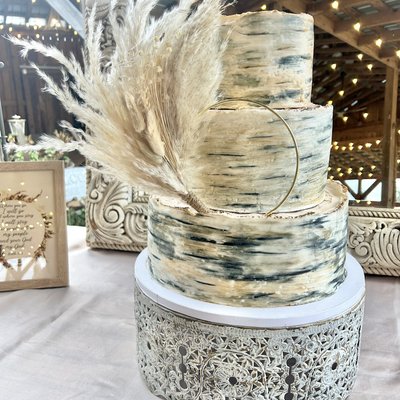 Custom Designed XL Wedding Cake