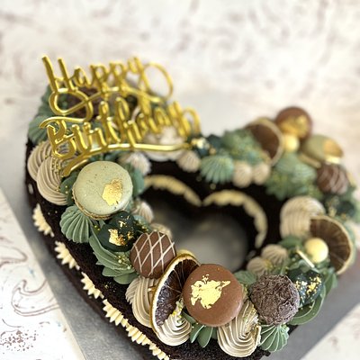 Heart Shaped Template Cake 