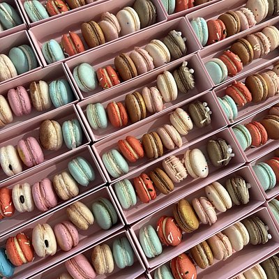 1 Dozen Macarons 