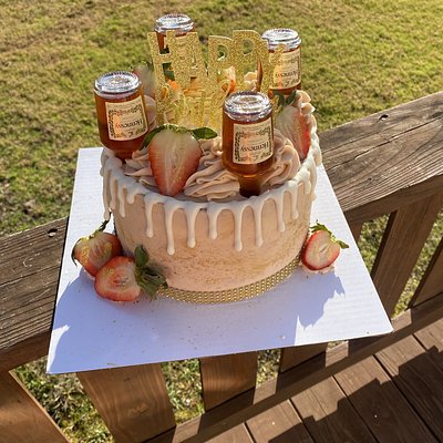 (4) Mini Bottle Liquor Cake 8 In 