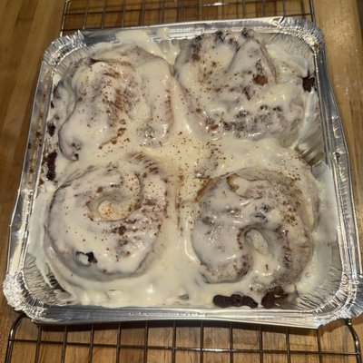 8 Cinnamon Rolls