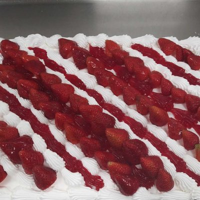 Strawberry Shortcake (Half Sheet)