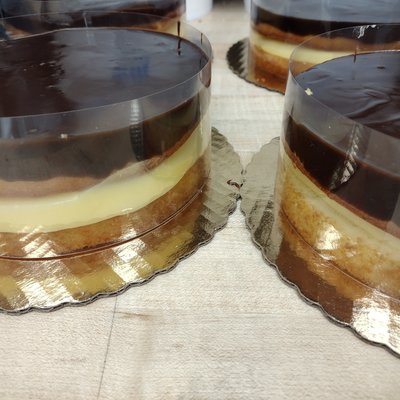 Boston Cream Cake