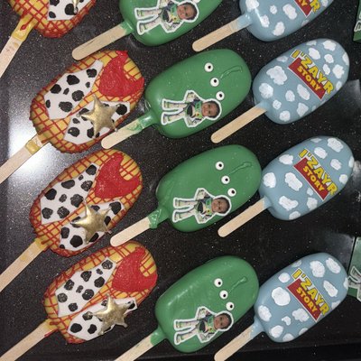 Cakesicles  